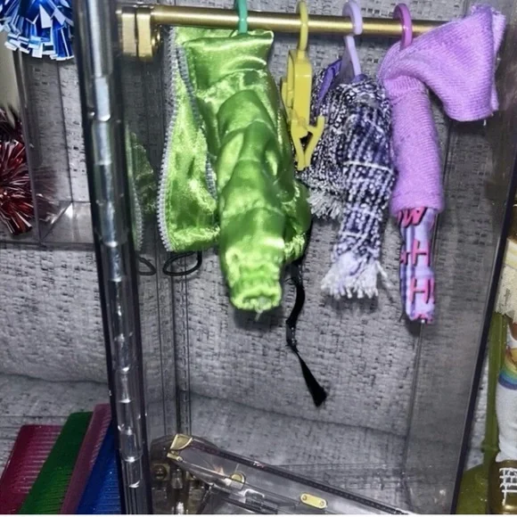 HUGE Rainbow High Doll Bundle with Dolls, Car And Closet Never Played With!